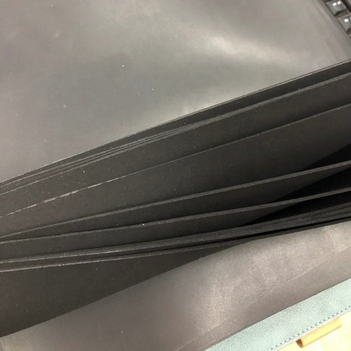 Black CR Rubber Foam Raw Material Rubber Closed Cell Customizable Hardness CR Rubber manufacturer/PAIDU